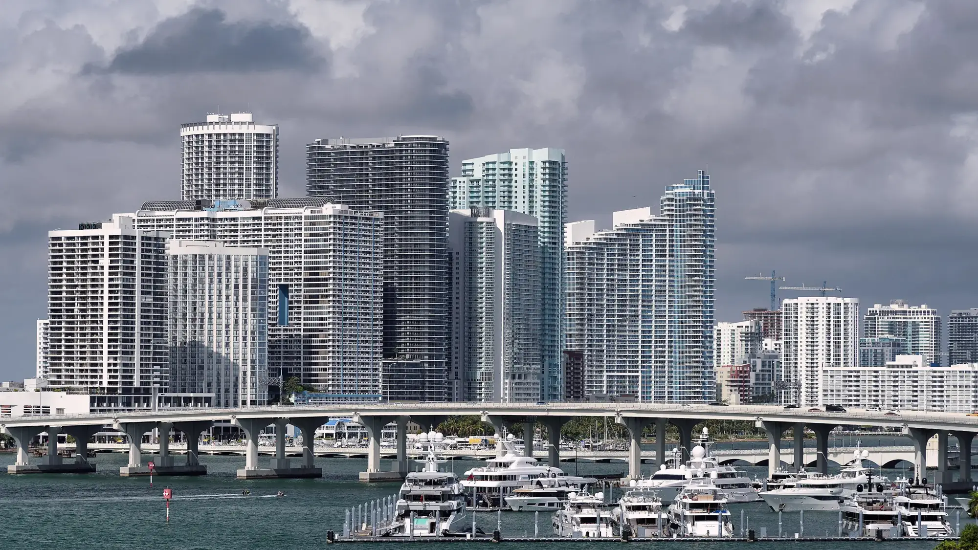 Miami, FL skyline